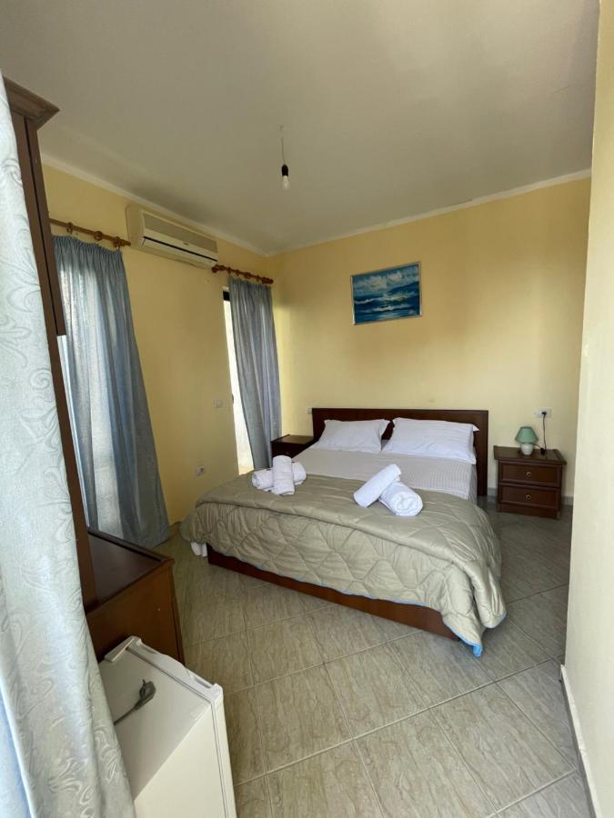 Sanremo Hotel Restorant Shkallnur Exterior photo